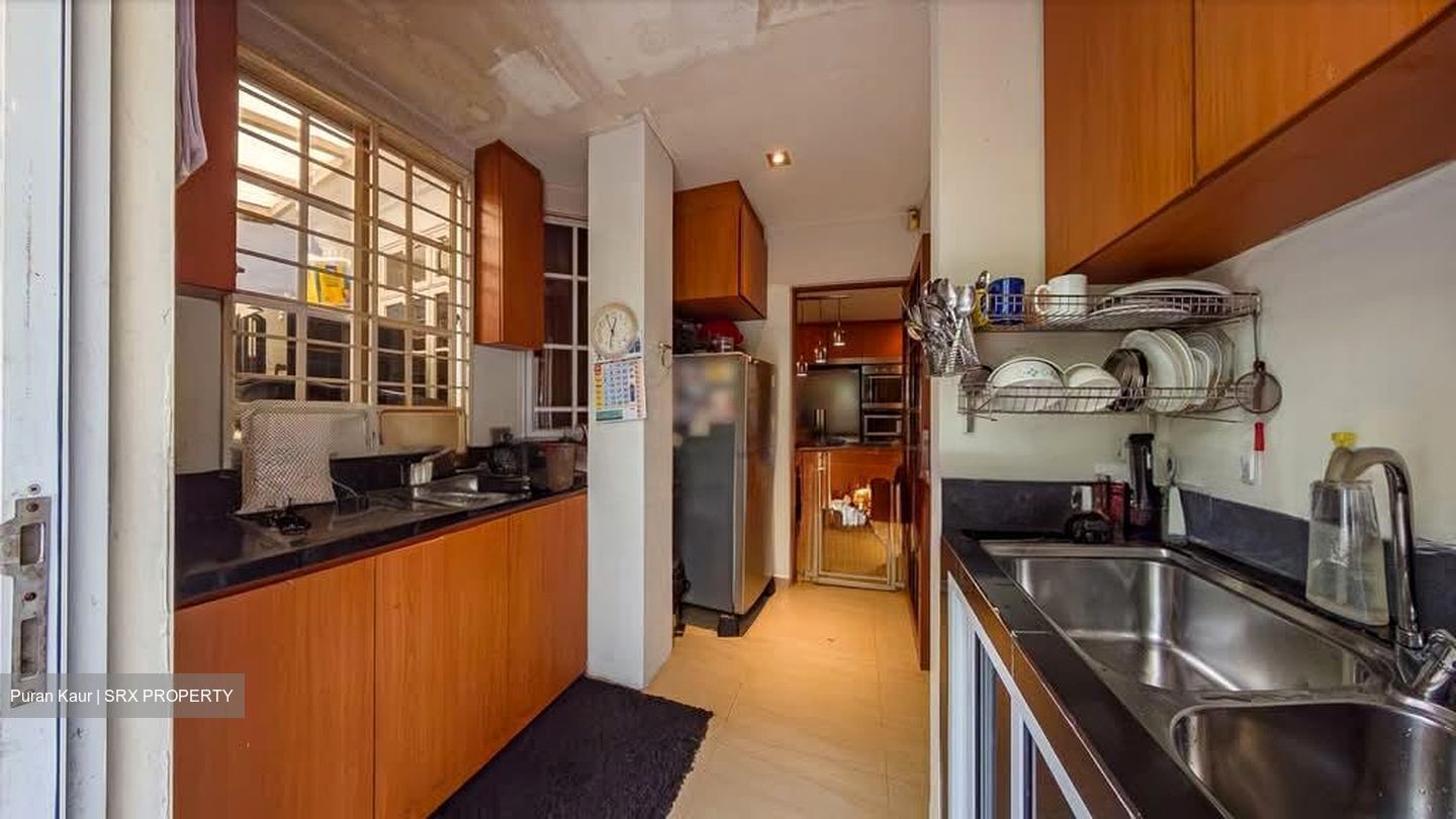 Namly Court (D10), Terrace #582966041